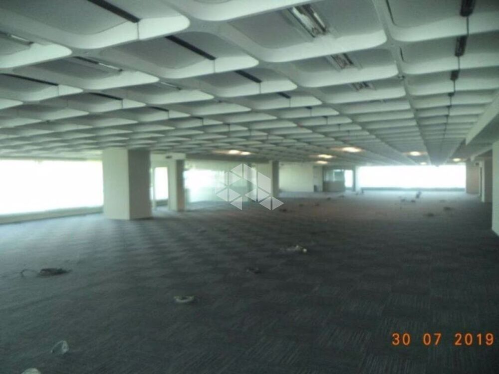 Sala-Conjunto, 2844 m² - Foto 1