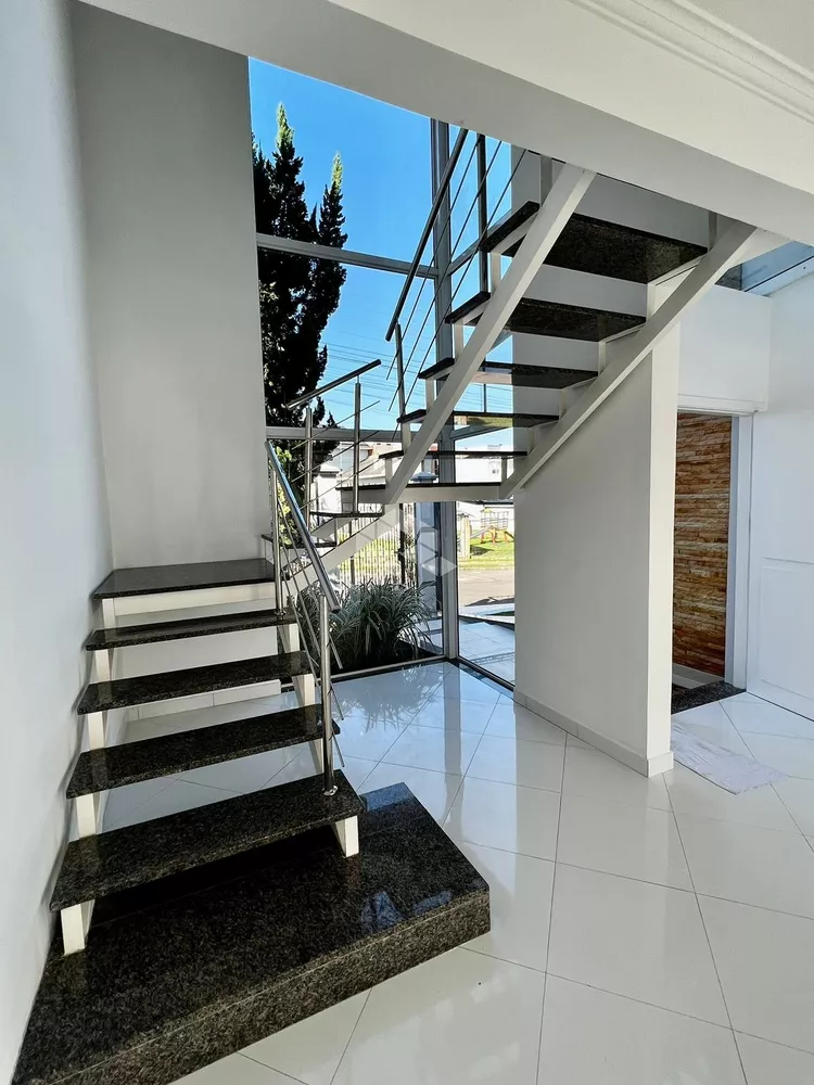 Casa à venda com 3 quartos, 188m² - Foto 3