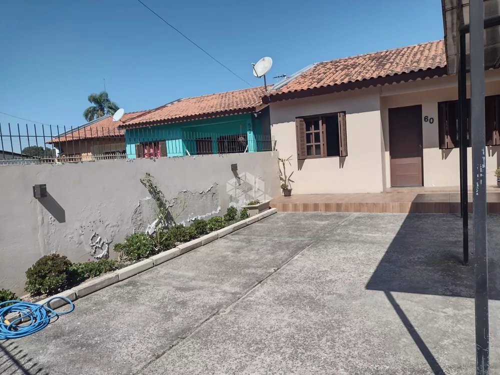 Casa à venda com 2 quartos, 200m² - Foto 3