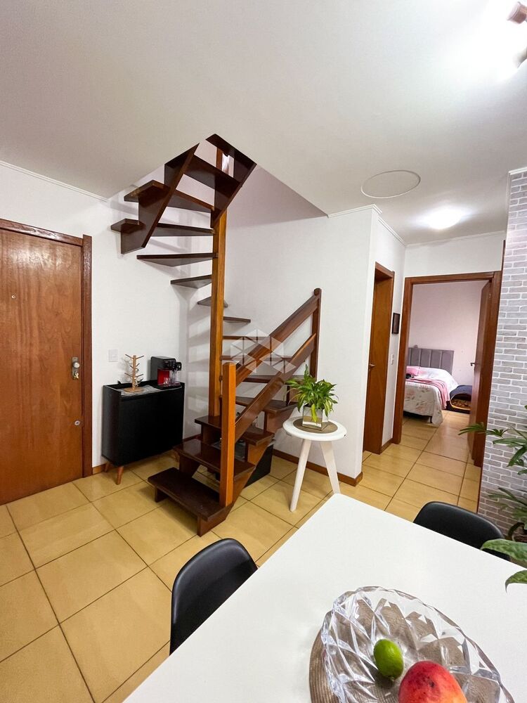 Apartamento à venda com 3 quartos, 123m² - Foto 3