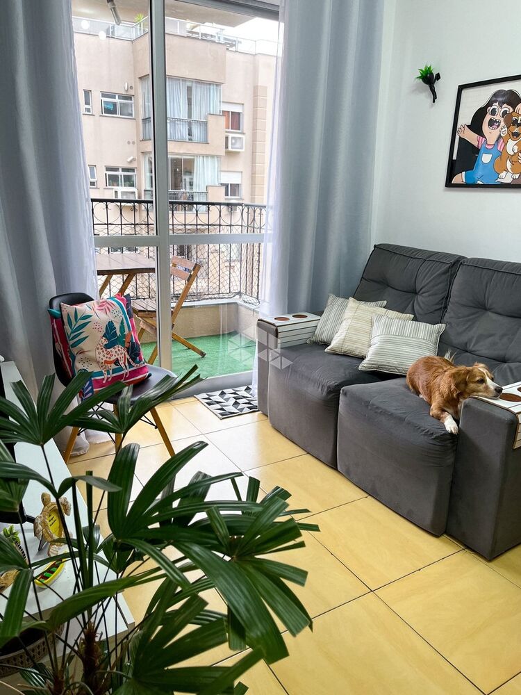 Apartamento à venda com 3 quartos, 123m² - Foto 2