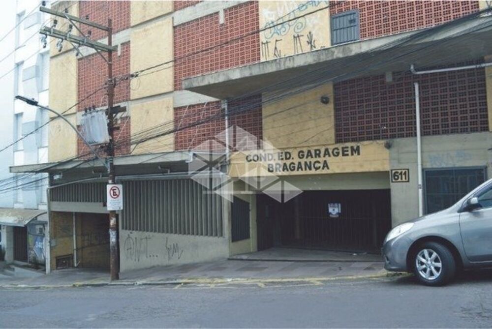 Box-Garagem à venda, 17m² - Foto 1