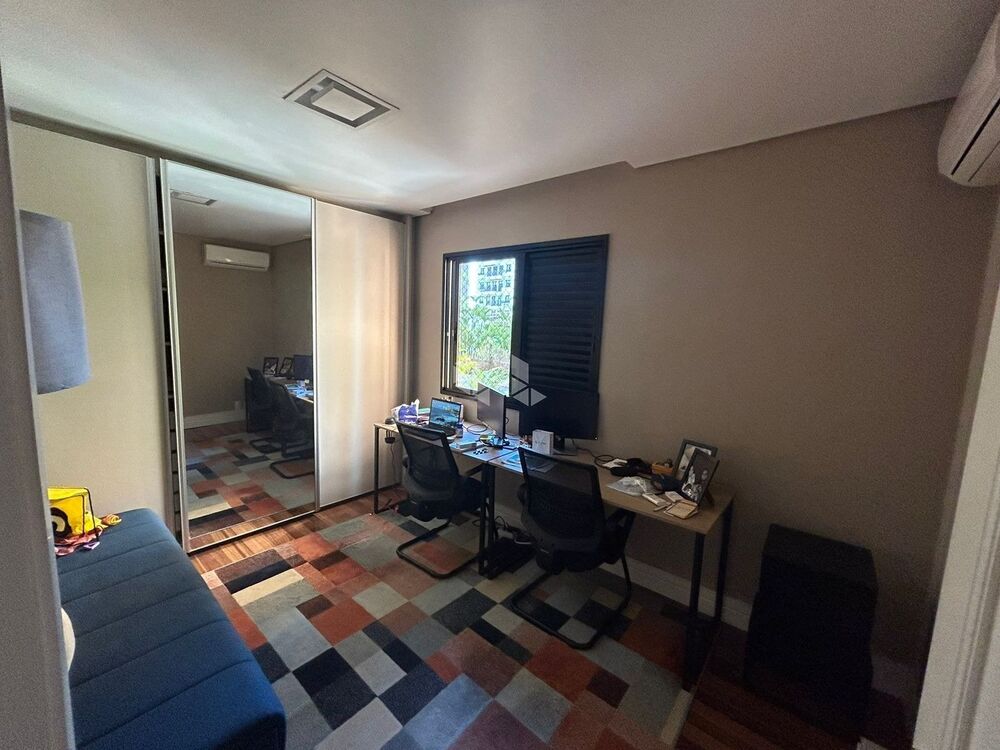 Apartamento, 3 quartos, 202 m² - Foto 1
