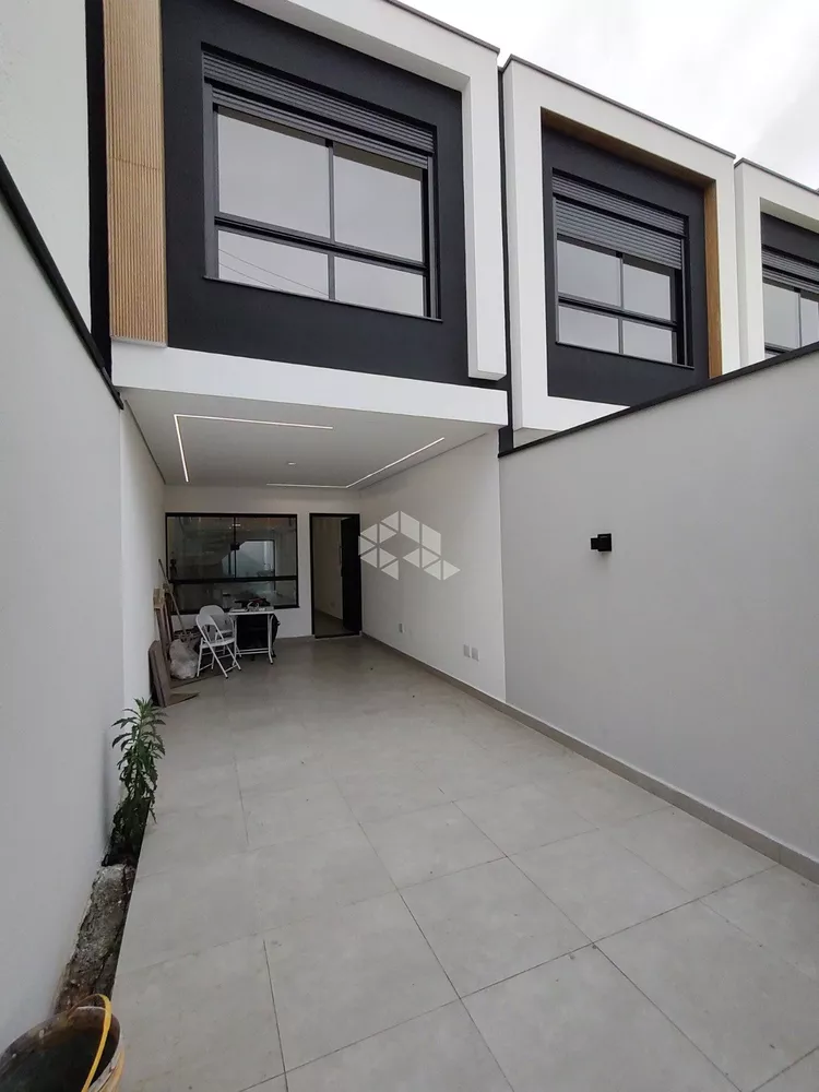 Casa à venda com 3 quartos, 115m² - Foto 4