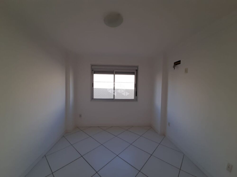 Apartamento à venda com 2 quartos, 75m² - Foto 1