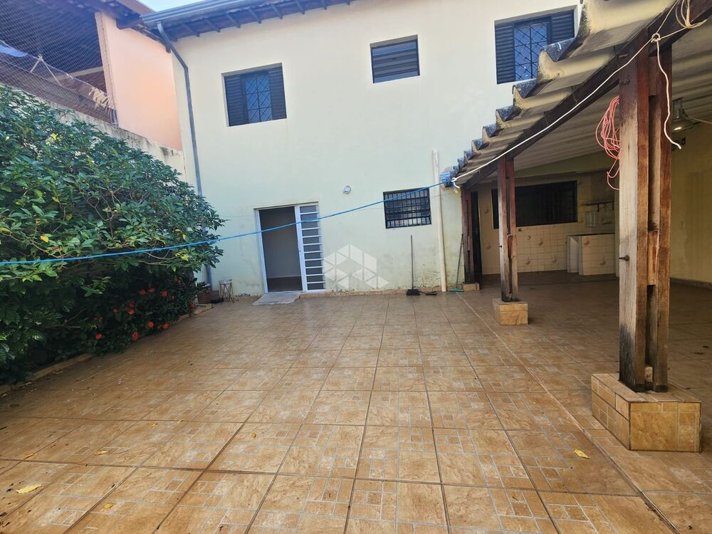 Casa, 4 quartos, 232 m² - Foto 2