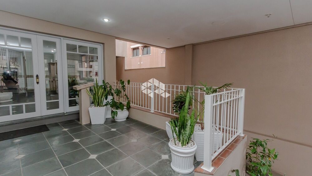 Apartamento à venda com 3 quartos, 98m² - Foto 3