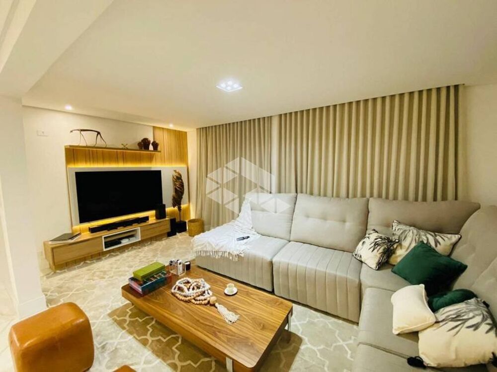 Casa à venda com 4 quartos, 256m² - Foto 8