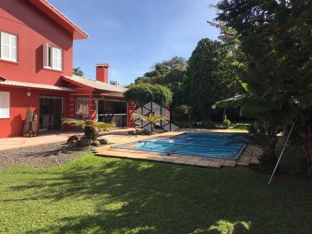 Casa à venda com 3 quartos, 300m² - Foto 3