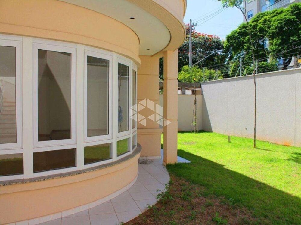 Casa, 4 quartos, 370 m² - Foto 1