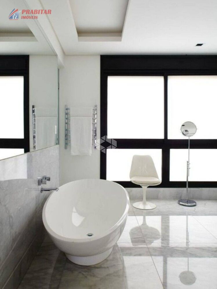 Casa à venda com 5 quartos, 650m² - Foto 3