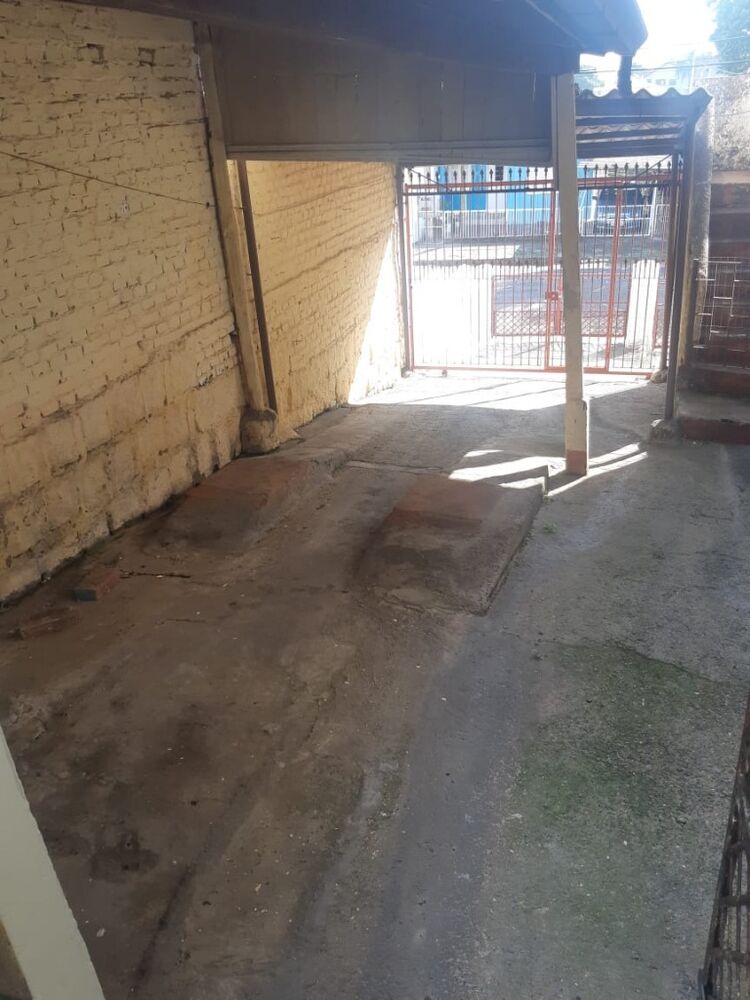 Terreno à venda, 330m² - Foto 1