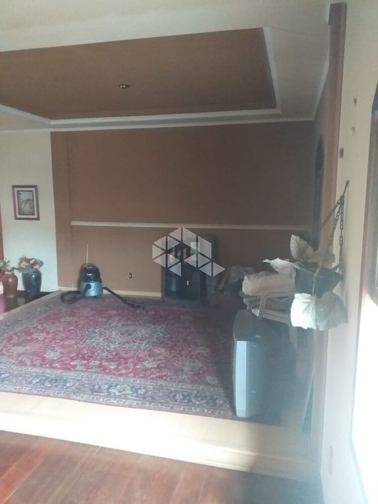 Casa à venda com 5 quartos, 806m² - Foto 1
