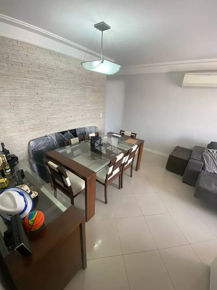 Apartamento à venda com 3 quartos, 75m² - Foto 4