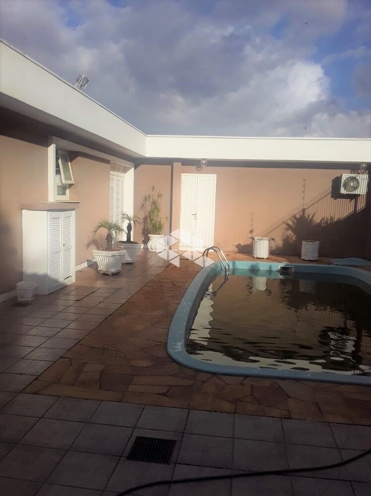 Casa, 3 quartos, 374 m² - Foto 1