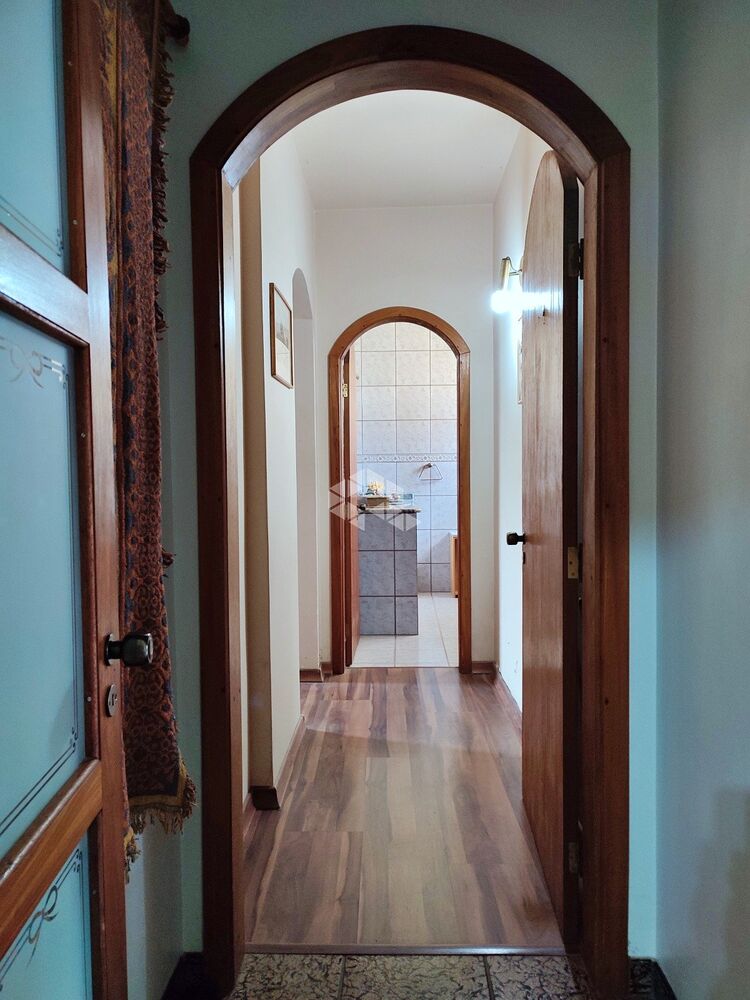 Casa à venda com 4 quartos, 520m² - Foto 4