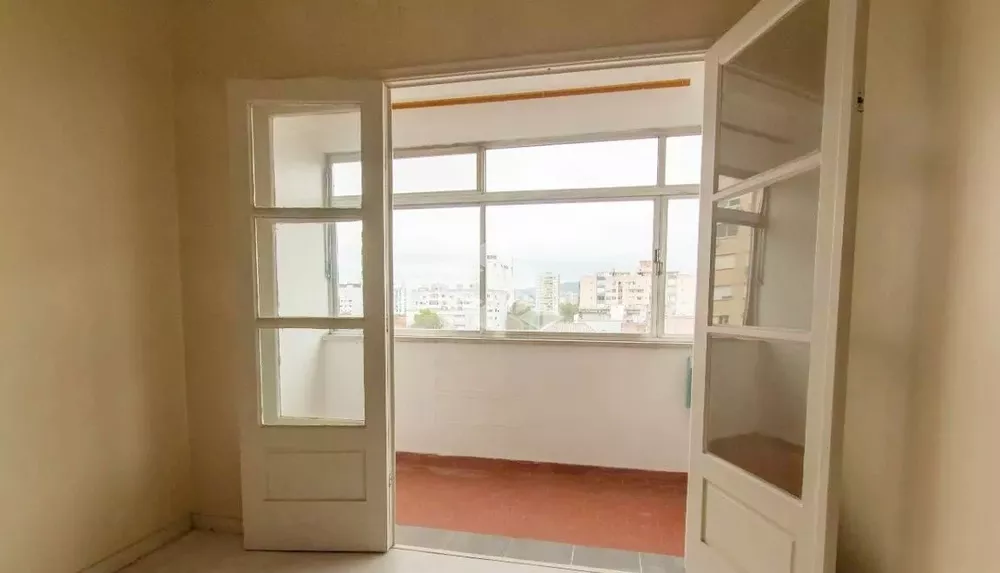 Apartamento à venda com 2 quartos, 60m² - Foto 2