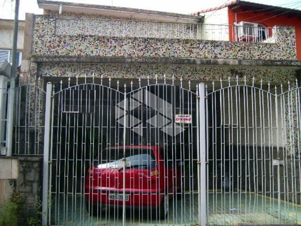 Casa à venda com 4 quartos, 200m² - Foto 4