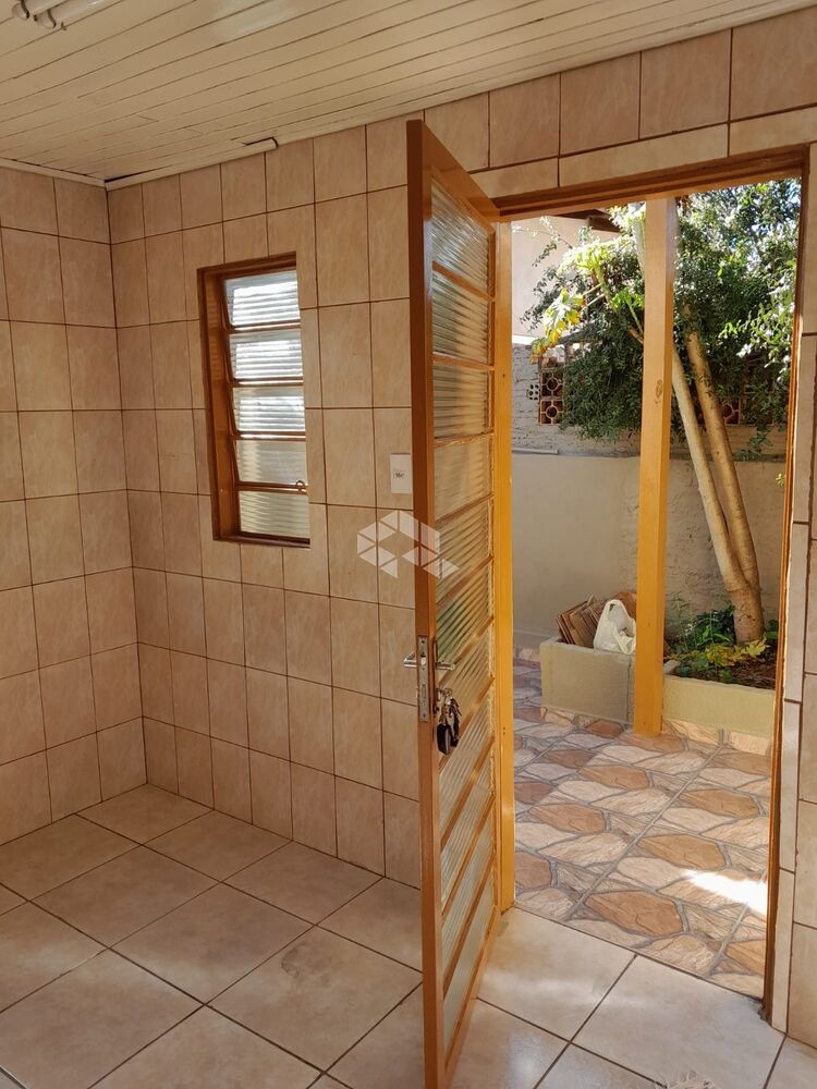 Casa à venda com 4 quartos, 120m² - Foto 4