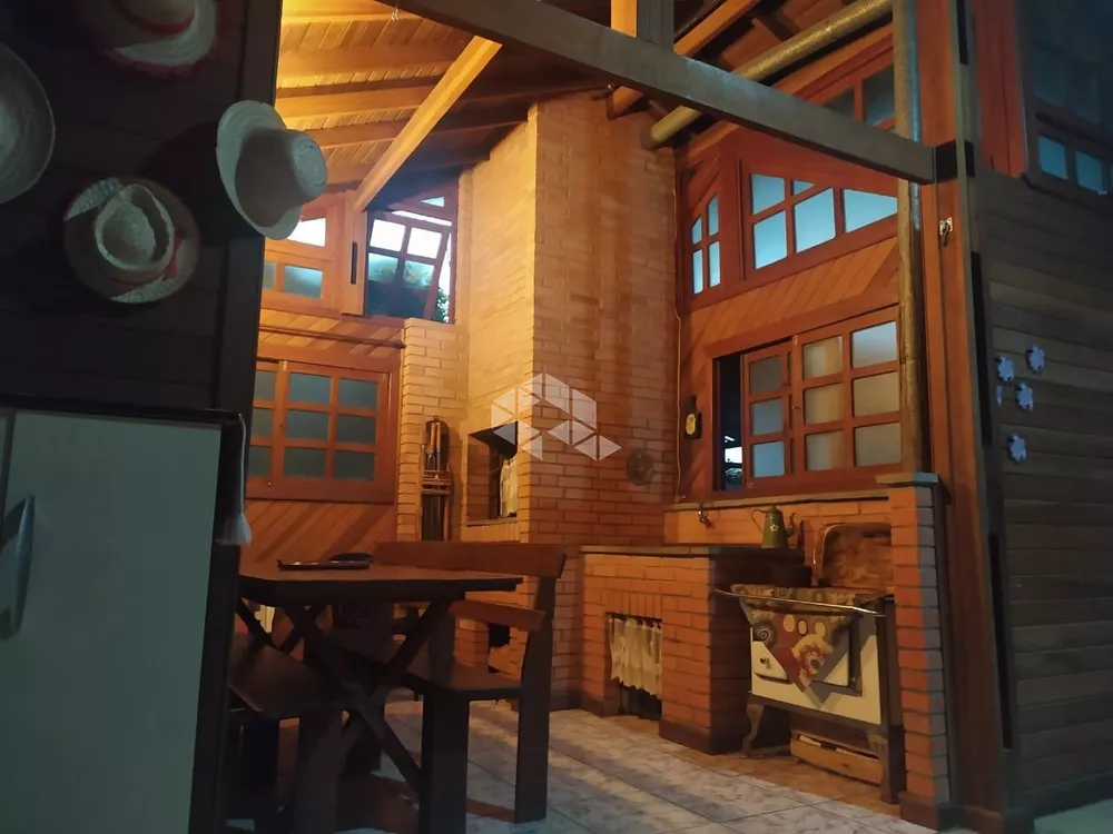 Casa, 3 quartos, 172 m² - Foto 2