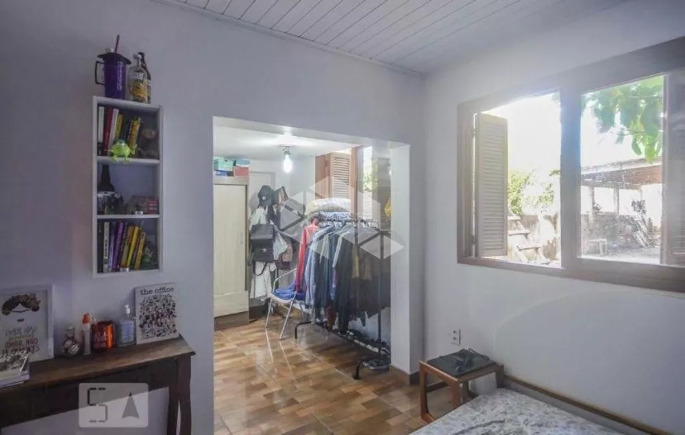 Casa à venda com 4 quartos, 180m² - Foto 3