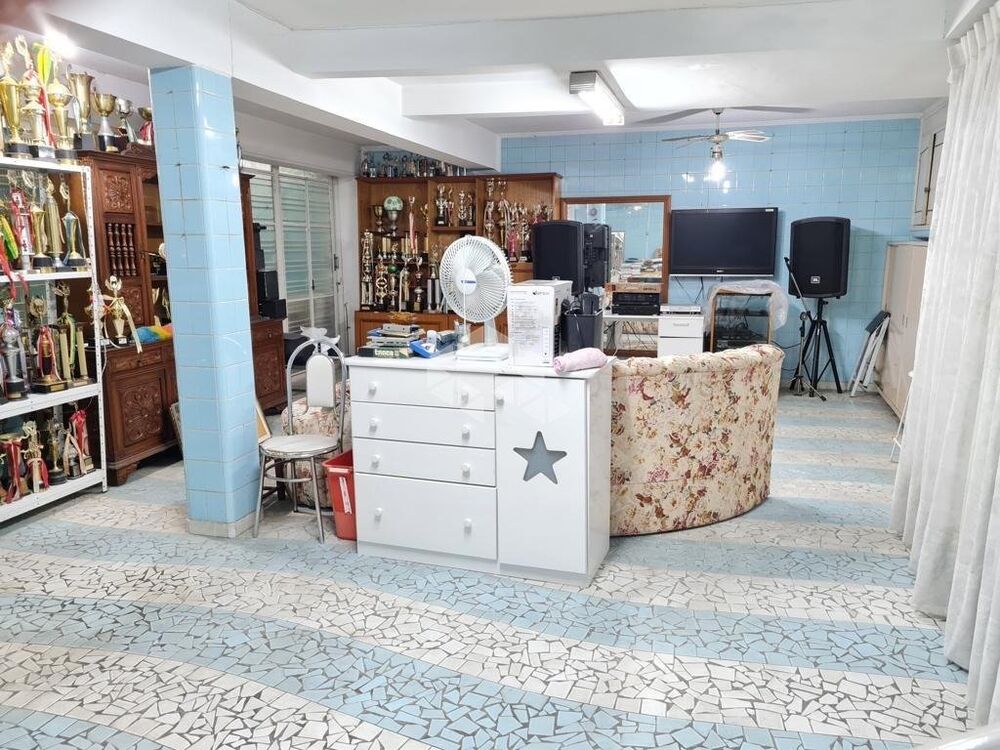 Casa, 3 quartos, 282 m² - Foto 1