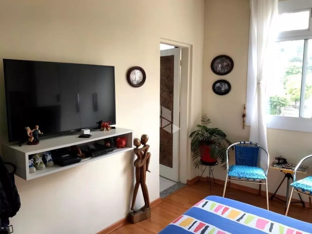 Apartamento à venda com 2 quartos, 111m² - Foto 2