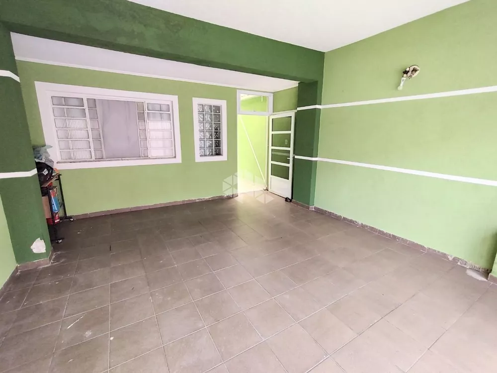 Casa à venda com 3 quartos, 175m² - Foto 3