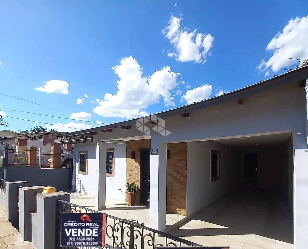 Casa à venda com 3 quartos, 190m² - Foto 1