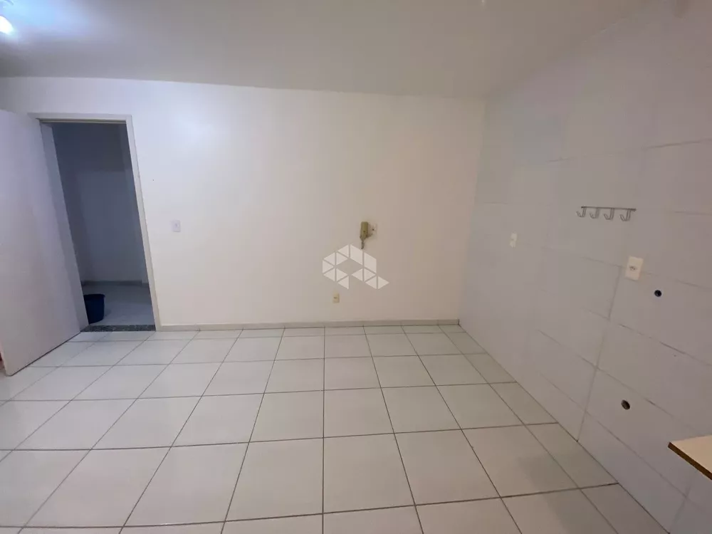 Apartamento à venda com 2 quartos, 72m² - Foto 2