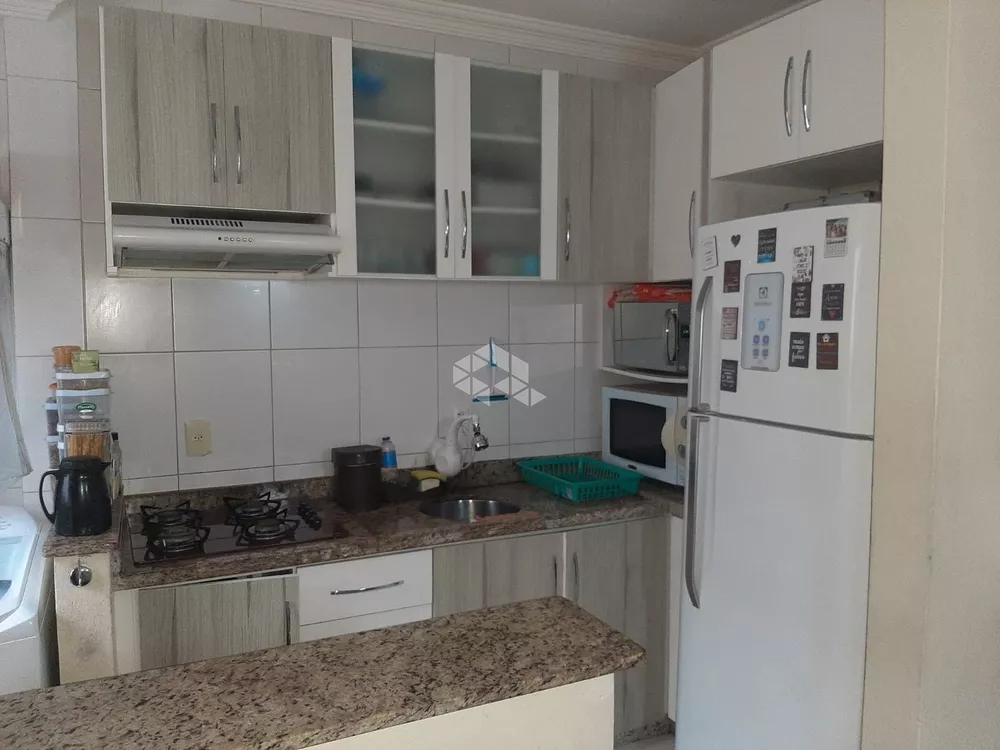 Apartamento à venda com 2 quartos, 70m² - Foto 4