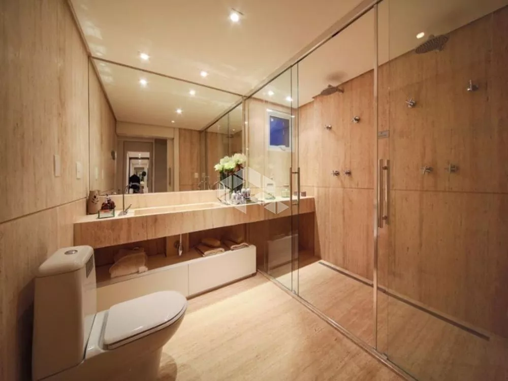 Apartamento, 3 quartos, 246 m² - Foto 1