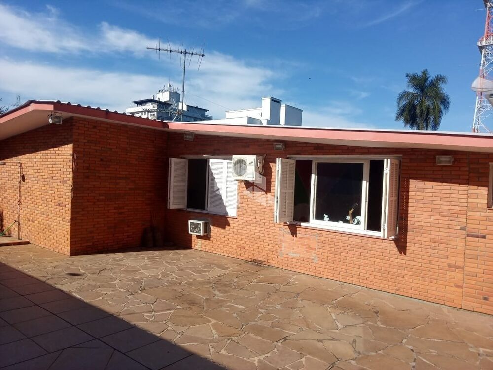 Casa, 4 quartos, 300 m² - Foto 4