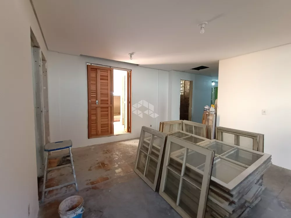 Apartamento à venda com 3 quartos, 106m² - Foto 2