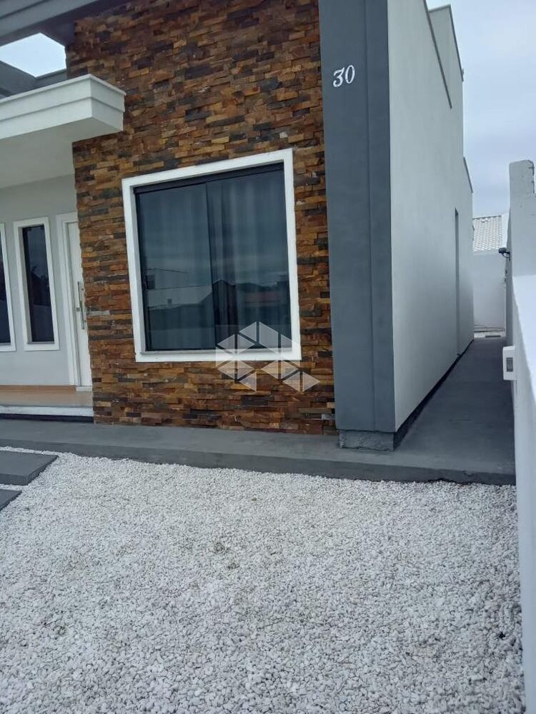 Casa à venda com 3 quartos, 76m² - Foto 4