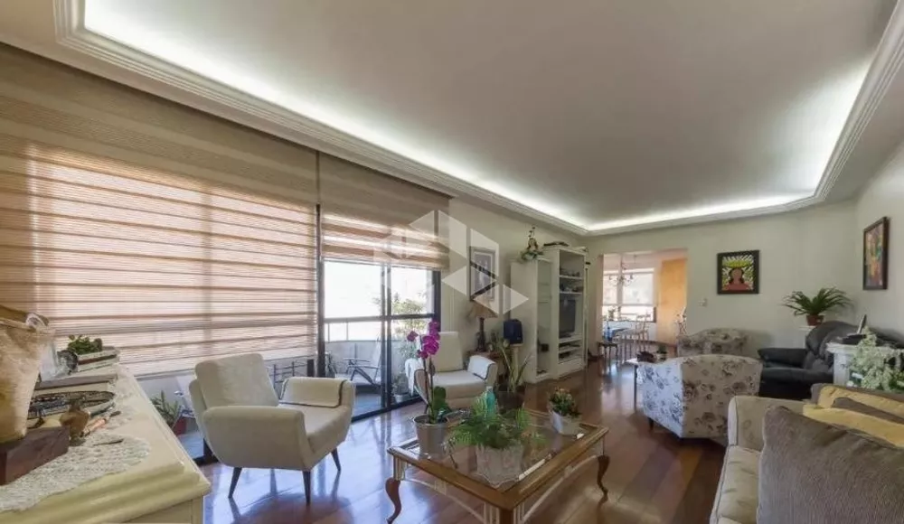 Apartamento à venda com 4 quartos, 202m² - Foto 1