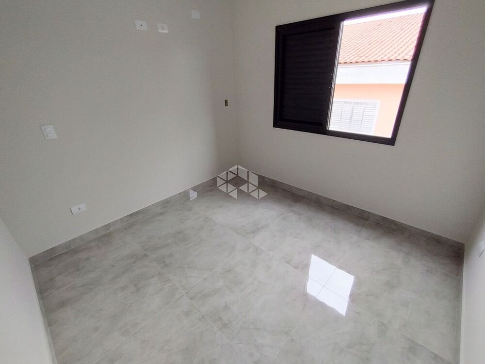 Casa à venda com 3 quartos, 50m² - Foto 4
