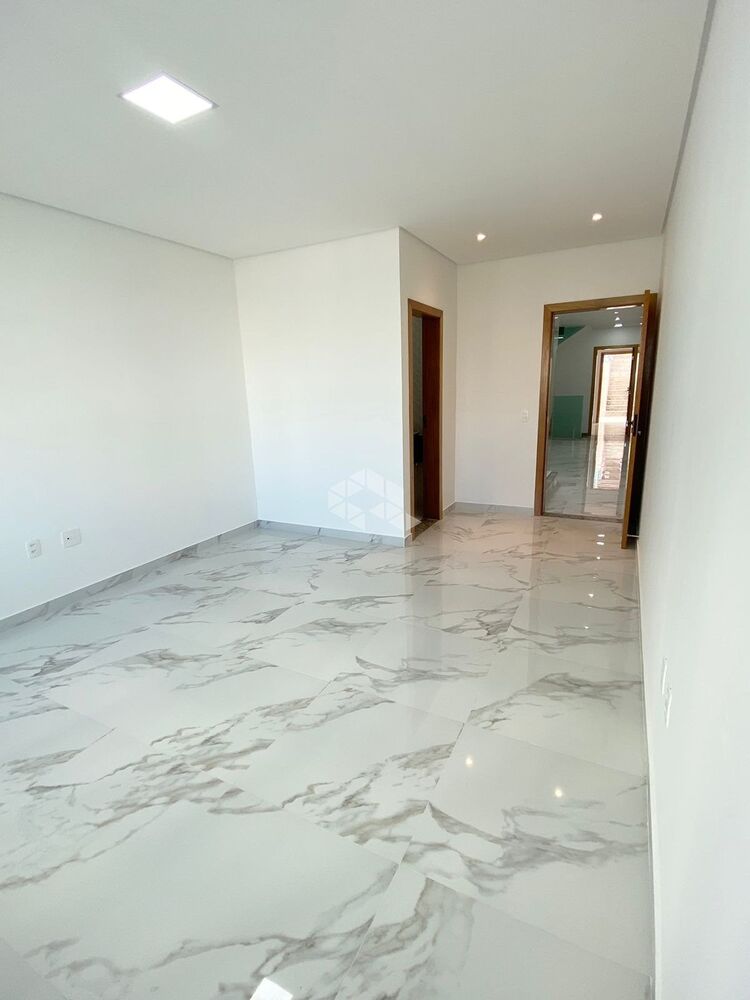 Casa, 3 quartos, 240 m² - Foto 1