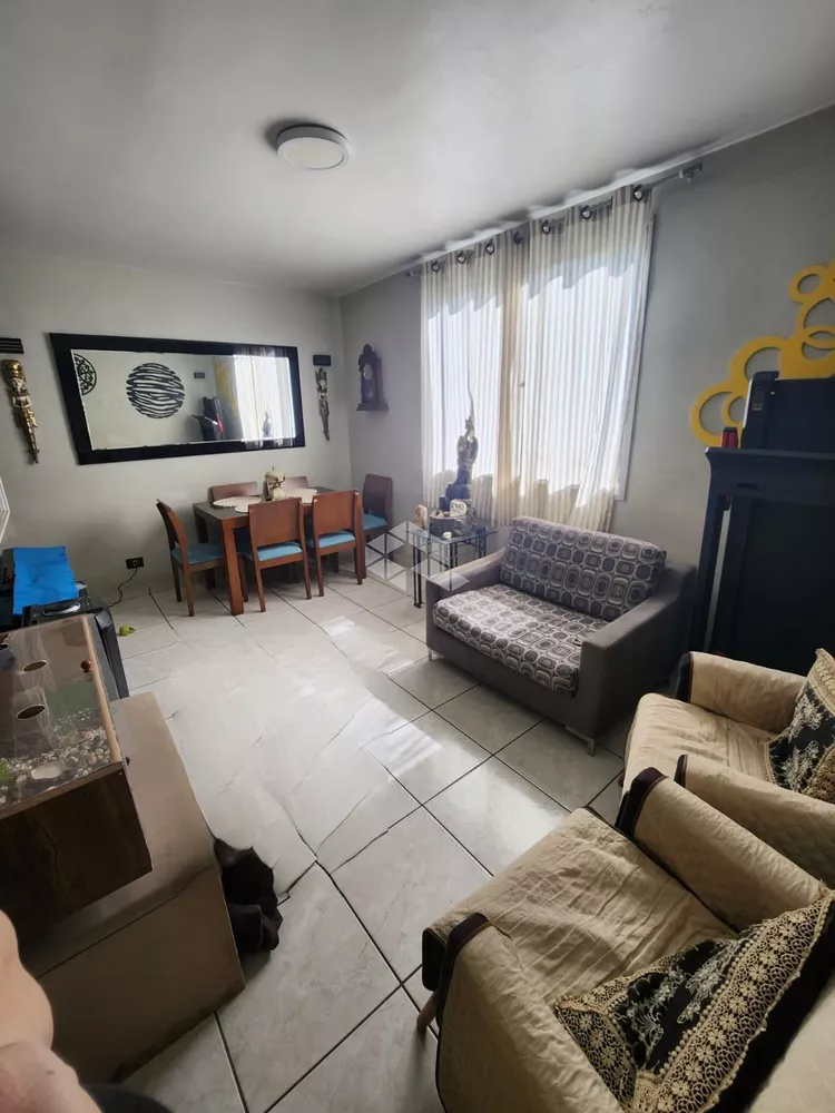 Apartamento à venda com 2 quartos, 55m² - Foto 1