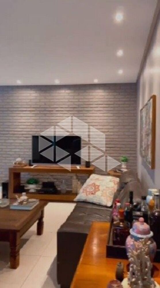 Casa à venda com 3 quartos, 362m² - Foto 2
