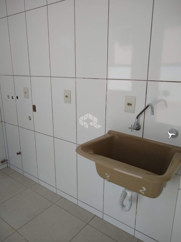 Casa à venda com 3 quartos, 130m² - Foto 3