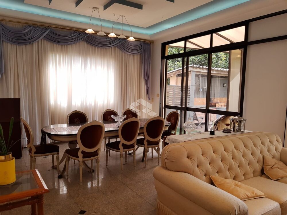 Casa, 4 quartos, 520 m² - Foto 1