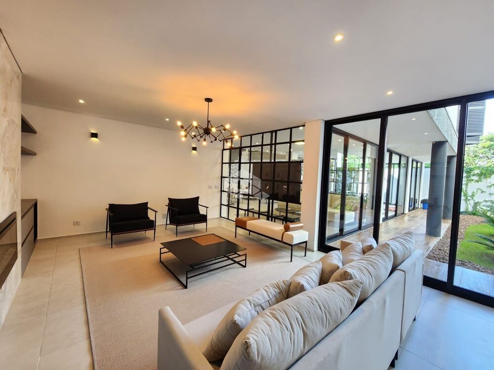 Casa, 3 quartos, 250 m² - Foto 2