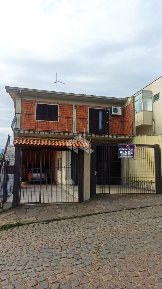 Casa à venda com 4 quartos, 155 - Foto 1
