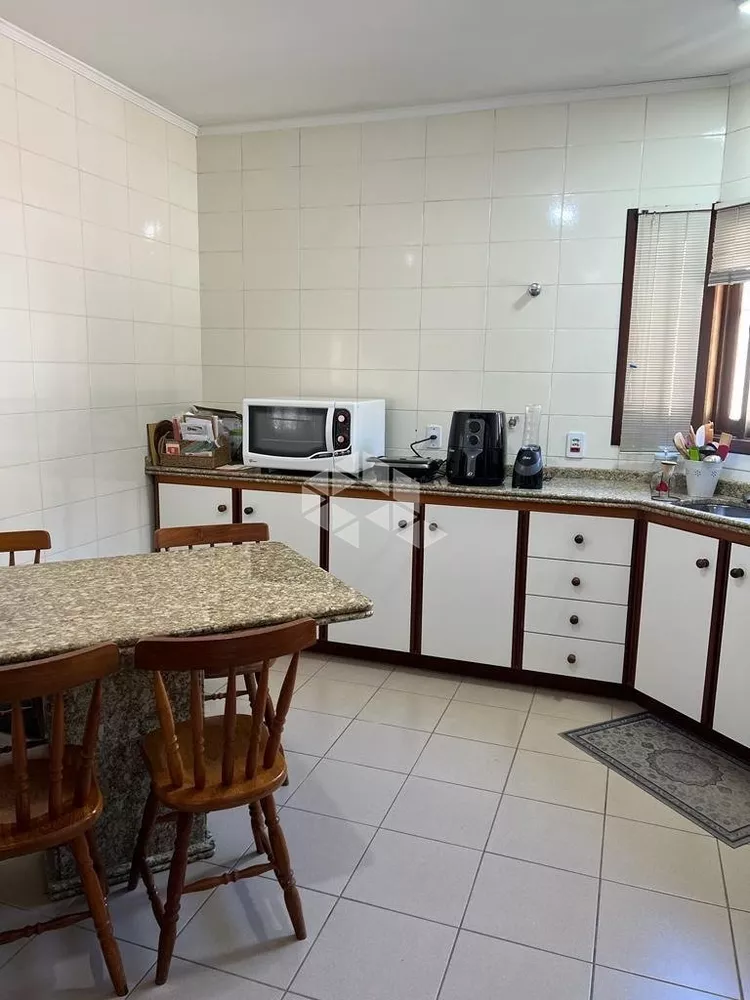 Casa, 3 quartos, 205 m² - Foto 6