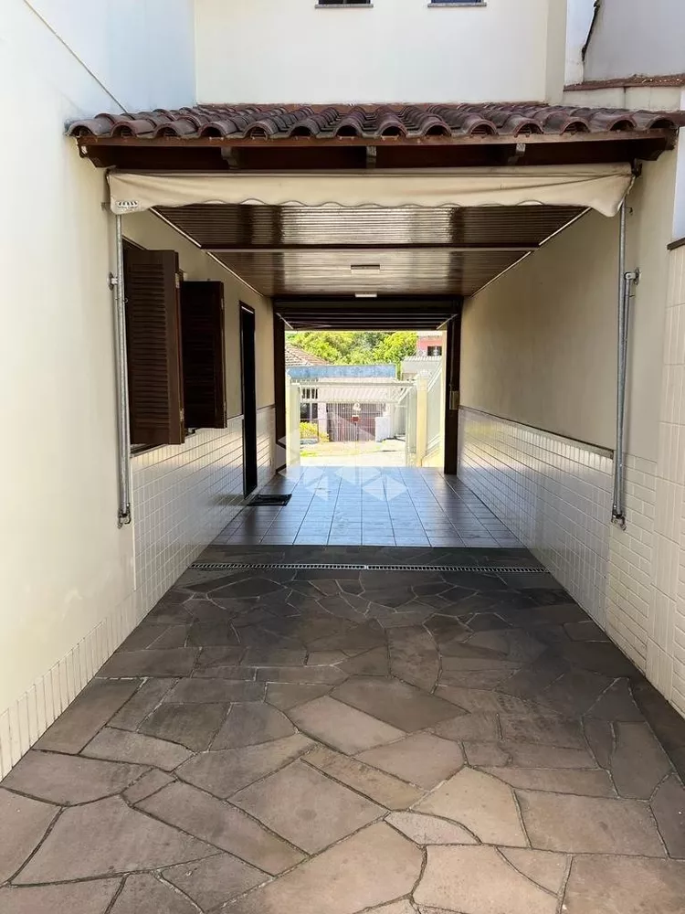 Casa, 3 quartos, 205 m² - Foto 1