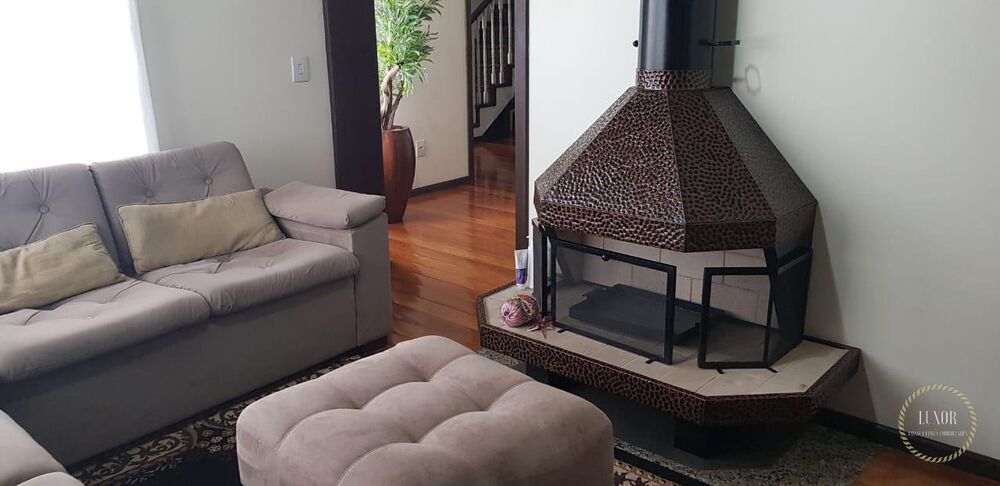 Casa, 3 quartos, 334 m² - Foto 2