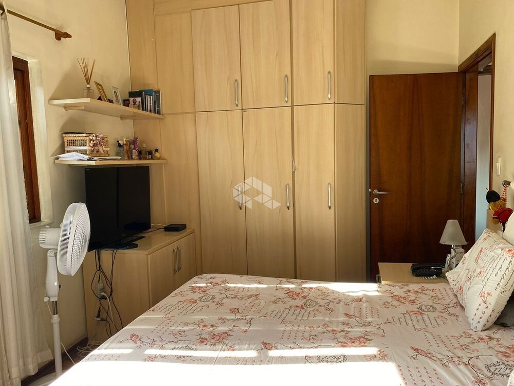 Casa, 4 quartos, 216 m² - Foto 9