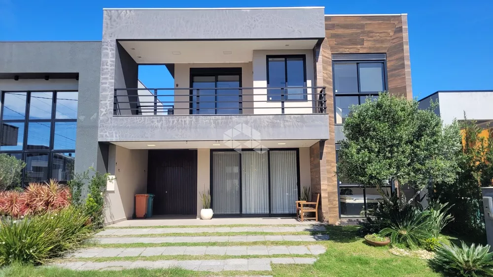 Casa de Condomínio à venda com 4 quartos, 251m² - Foto 2