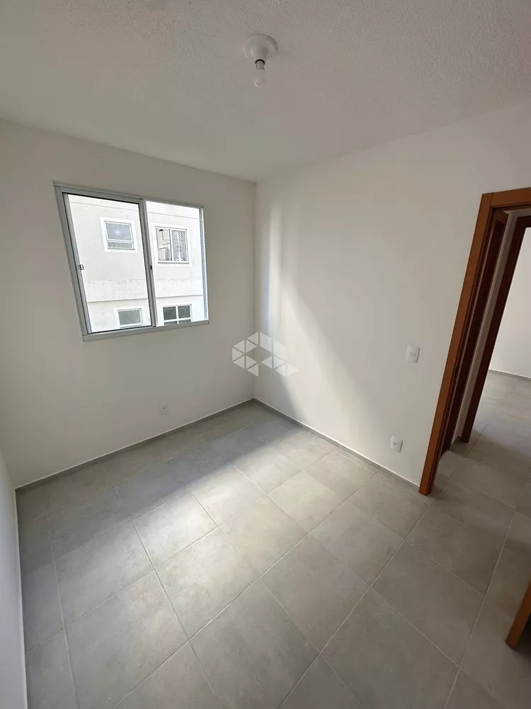 Apartamento à venda com 2 quartos, 40m² - Foto 2